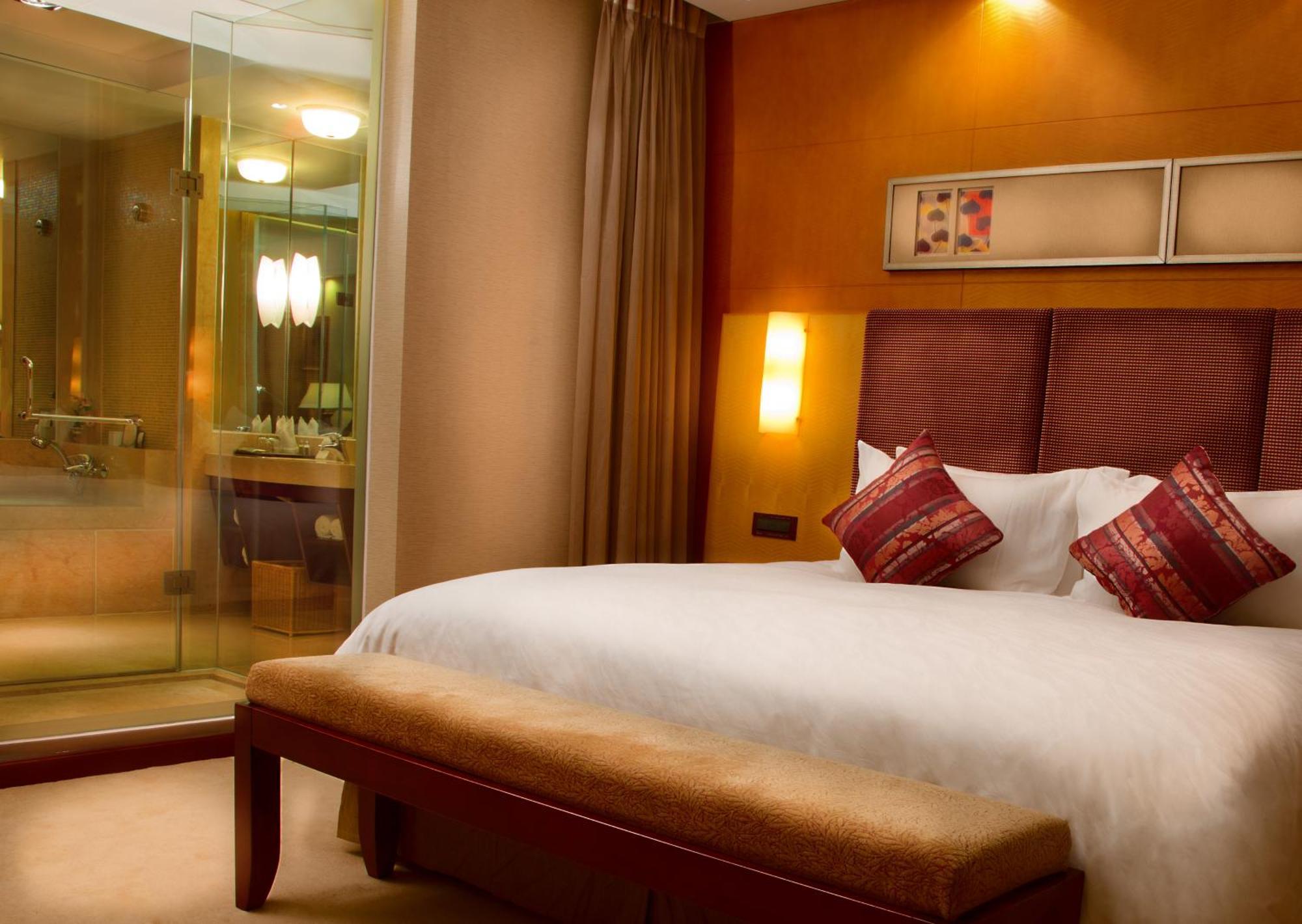 Kb Hotel Qingyuan Кингян Екстериор снимка