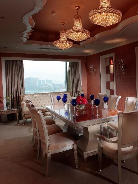 Kb Hotel Qingyuan Кингян Екстериор снимка